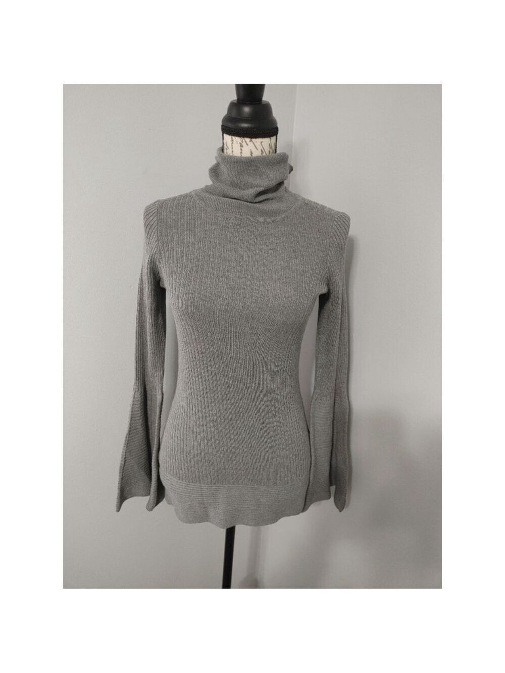 Women's Diane Gilman Gray Ribbed Fairy Sleeve Turtleneck Sweater XS